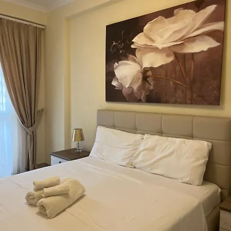 Dea Luxury Apartment *